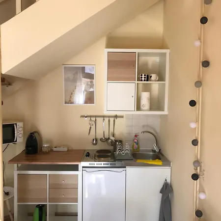 Black & White - White