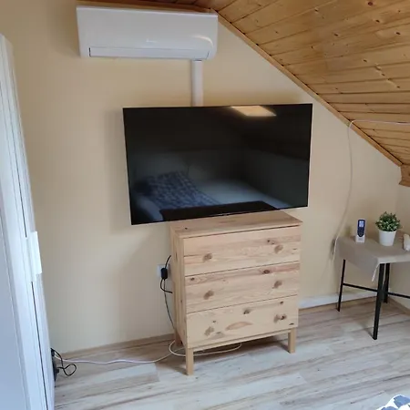 Lejlighed Black & White - White *