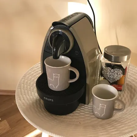 Lejlighed Black & White - White