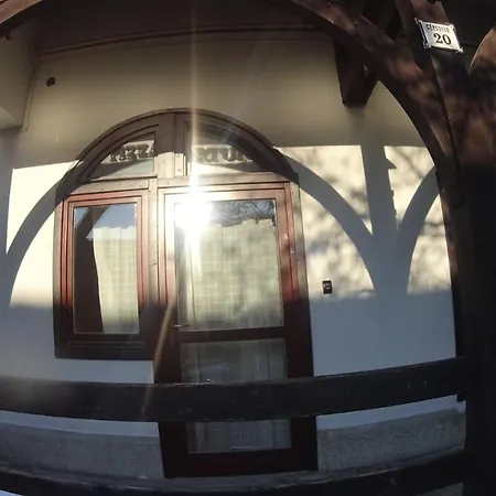 Lejlighed Black & White - White *