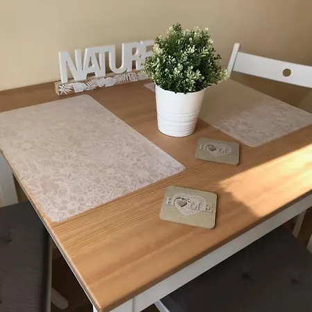 Διαμέρισμα Black & White - White Έγκερ