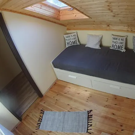 Διαμέρισμα Black & White - White Έγκερ