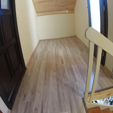 Διαμέρισμα Black & White - White *